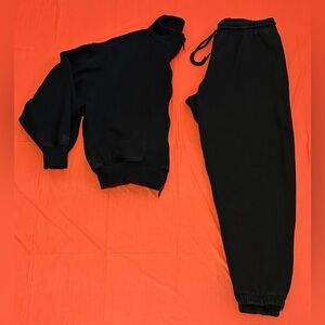 PINK Victoria's Secret Kids Black Sweatpants & Jogger Set